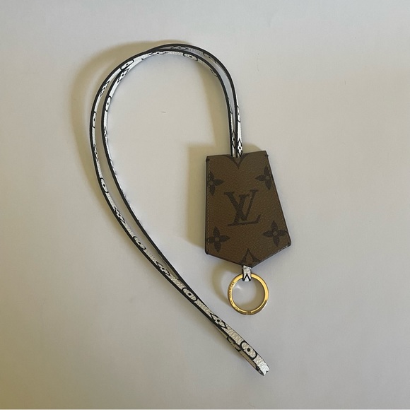 Louis Vuitton Giant Monogram Reverse Key Lanyard Clochette - Picture 5 of 11